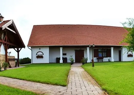 Guest house Falusi Patika - Tisza-to Vendeghaz Tiszaszolos